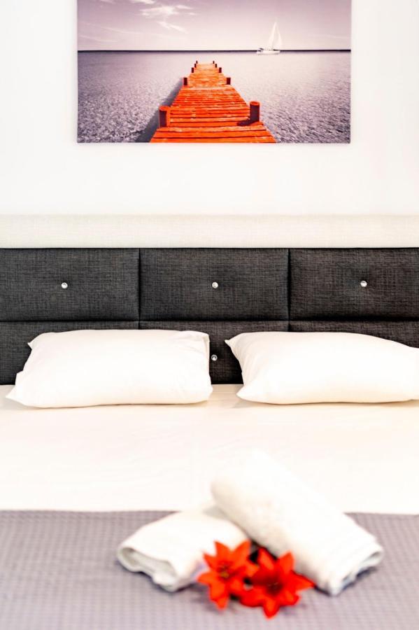 Apartment Twinstars Superior